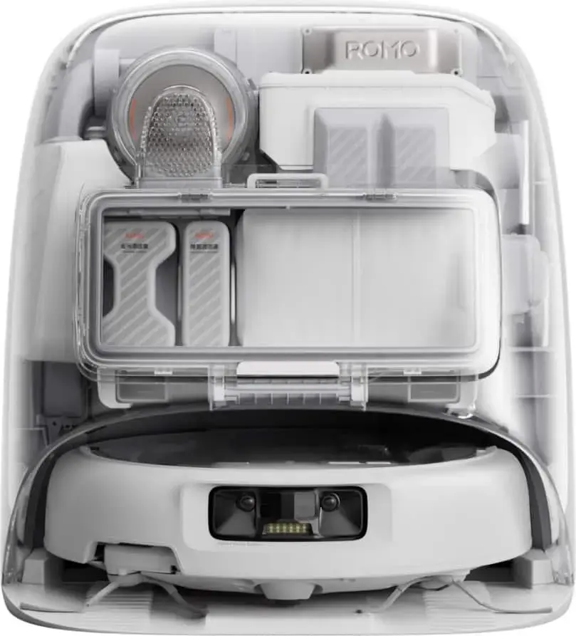 Робот-пылесос DJI ROMO P (версия с автоматической подачей и сливом воды)